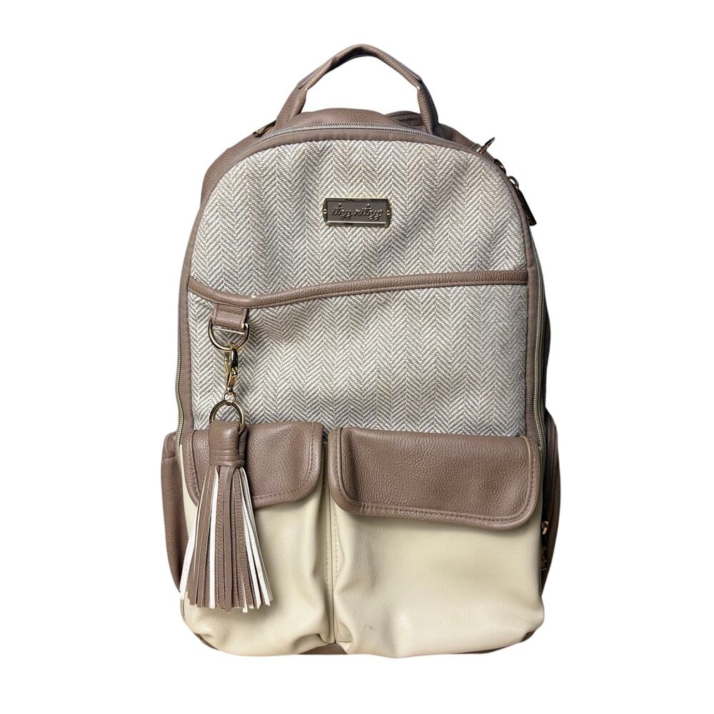 Itzy Ritzy Boss Diaper Bag Backpack Vanilla Latte Large Taupe Cream Tan